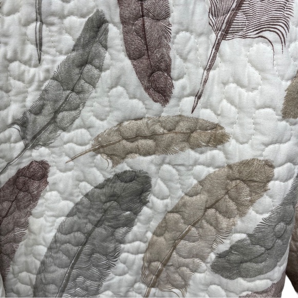 Classic, quilted full length coat / duster - Picture 8 of 8